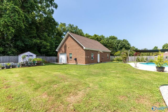 130 Foxridge Drive, Harvest, AL 35749