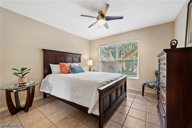 1250 Yesica Ann CIR E105, Naples, FL 34110