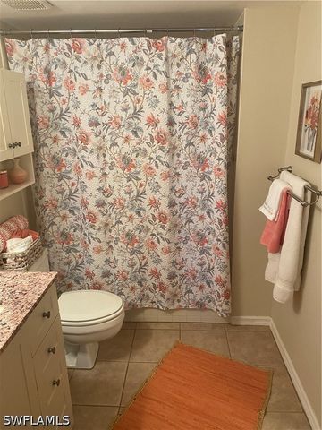 1250 Yesica Ann CIR E105, Naples, FL 34110