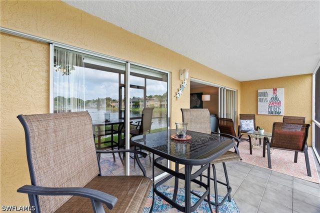 1250 Yesica Ann CIR E105, Naples, FL 34110