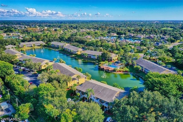 1250 Yesica Ann CIR E105, Naples, FL 34110
