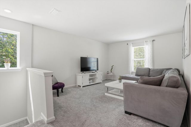 13776 Brookwater Dr, Jacksonville, FL 32256