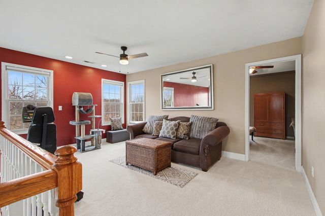 22 Covington Drive, Valparaiso, IN 46385