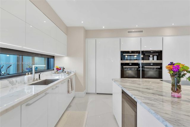 18555 Collins Avenue 4601, Sunny Isles Beach, FL 33160