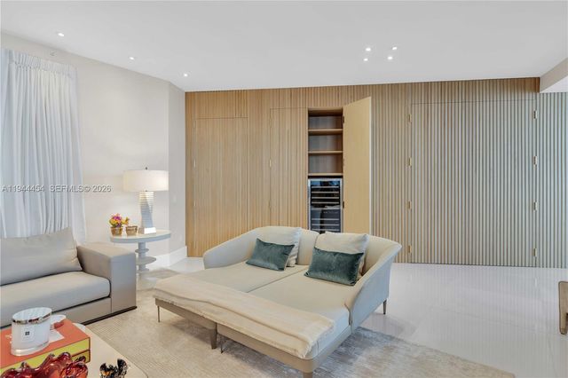 18555 Collins Avenue 4601, Sunny Isles Beach, FL 33160