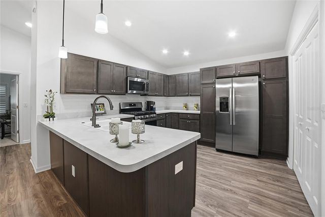 6756 MARY LOOP, The Villages, FL 34762