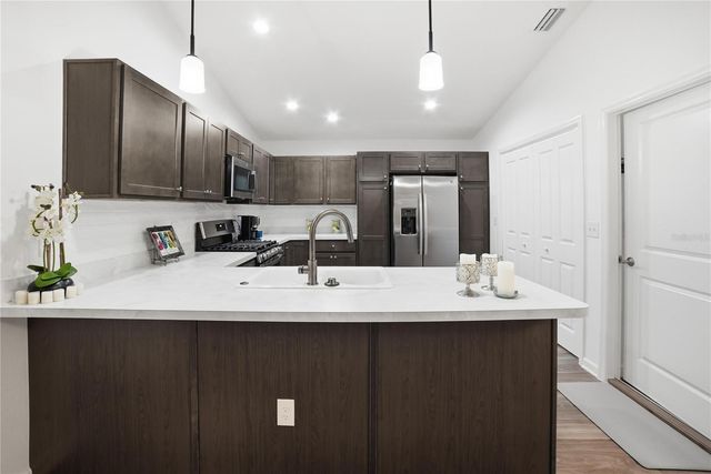 6756 MARY LOOP, The Villages, FL 34762