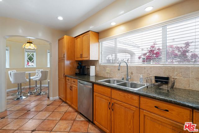 8832 Horner Street, Los Angeles, CA 90035