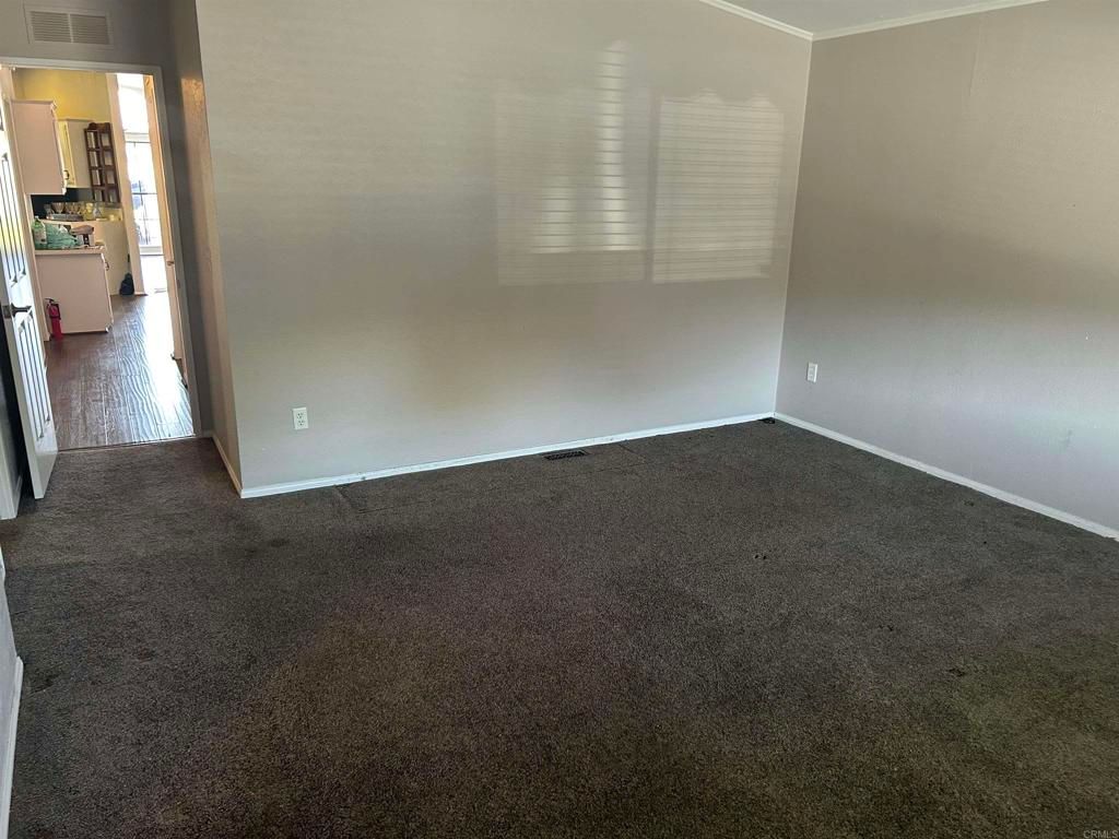 Image 11 of property listing at 24600 Mountain Avenue 32, Hemet, CA 92544