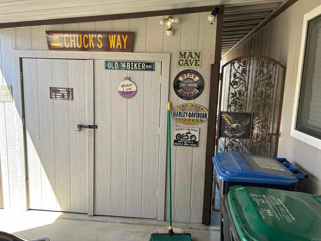 Image 24 of property listing at 24600 Mountain Avenue 32, Hemet, CA 92544