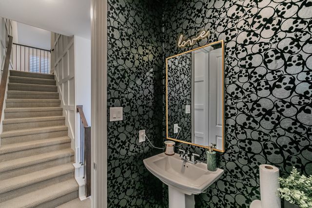 2425 Longspur Drive, Fort Worth, TX 76008