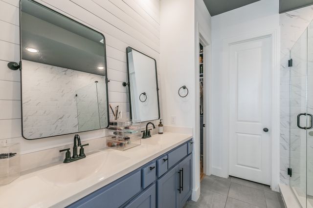 2425 Longspur Drive, Fort Worth, TX 76008