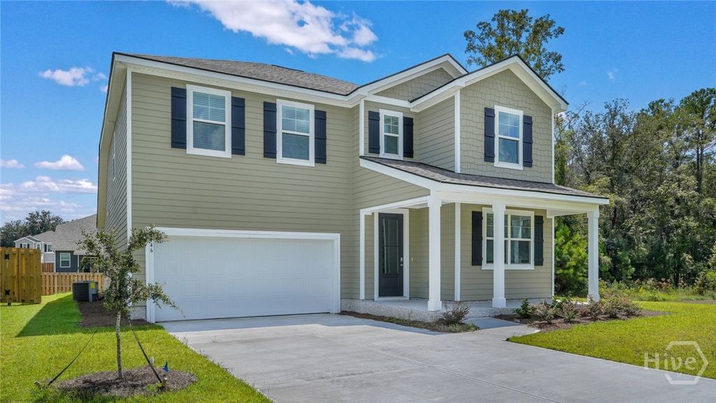 Image 1 of property listing at 146 Coby Lane, Richmond Hill, GA 31324