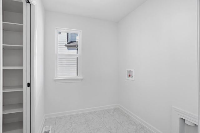 709 ANGELS REST WAY, Columbia, MO 65203