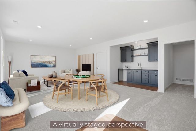 709 ANGELS REST WAY, Columbia, MO 65203