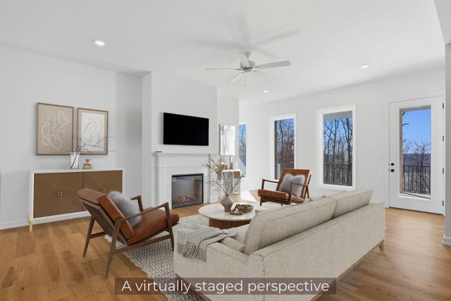 709 ANGELS REST WAY, Columbia, MO 65203