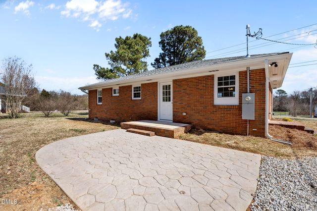 720 S Wakefield Street, Zebulon, NC 27597