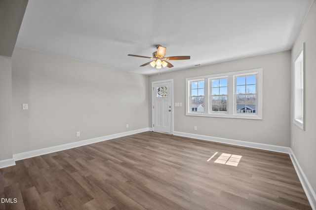 720 S Wakefield Street, Zebulon, NC 27597