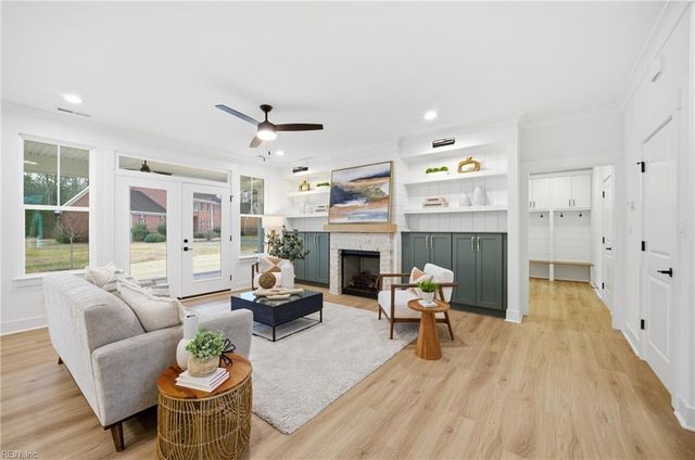 1801 Millville Rd, Chesapeake, VA 23323