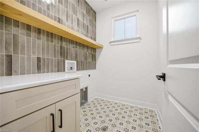 1801 Millville Rd, Chesapeake, VA 23323