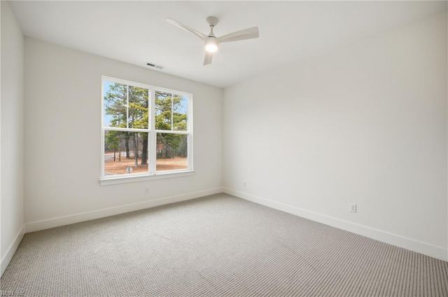 1801 Millville Rd, Chesapeake, VA 23323