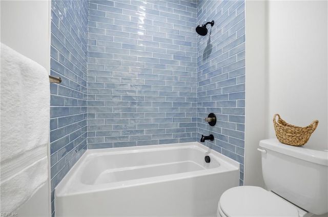 1801 Millville Rd, Chesapeake, VA 23323