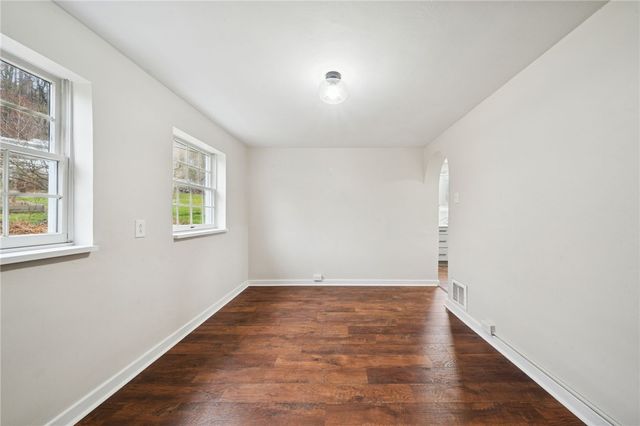 601 Milltown Rd, Plum Boro, PA 15068