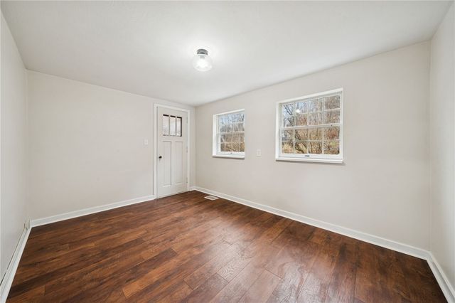 601 Milltown Rd, Plum Boro, PA 15068