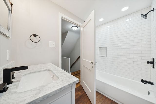 601 Milltown Rd, Plum Boro, PA 15068