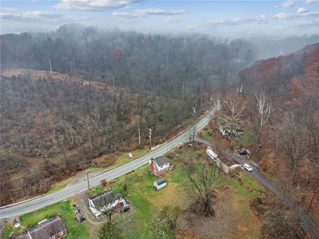 601 Milltown Rd, Plum Boro, PA 15068