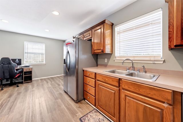 520 E Goshen Street, Canton, TX 75103