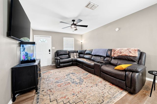 520 E Goshen Street, Canton, TX 75103