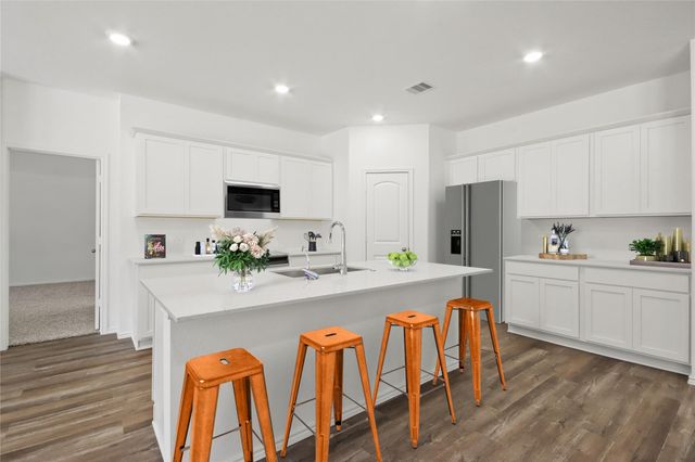 497 Comal Trail, Dayton, TX 77535