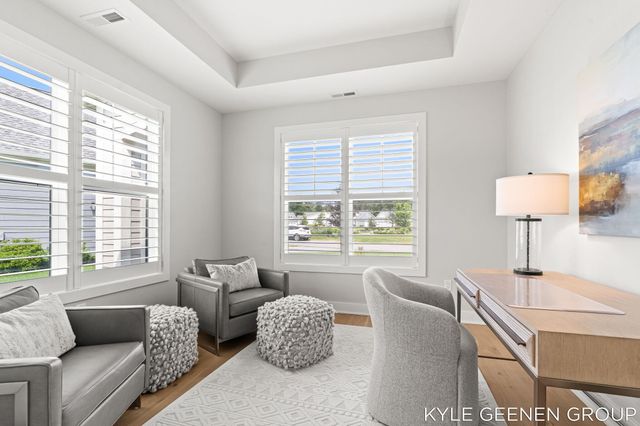 694 Bayshore Drive, Holland, MI 49424