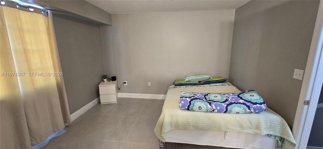 2945 NE 185th St 1412, Aventura, FL 33180