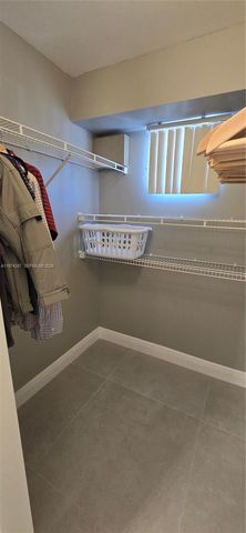 2945 NE 185th St 1412, Aventura, FL 33180