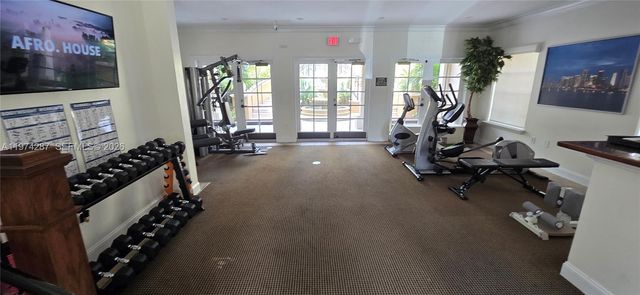 2945 NE 185th St 1412, Aventura, FL 33180