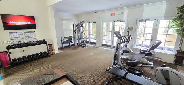 2945 NE 185th St 1412, Aventura, FL 33180