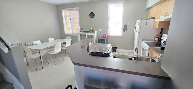 2945 NE 185th St 1412, Aventura, FL 33180