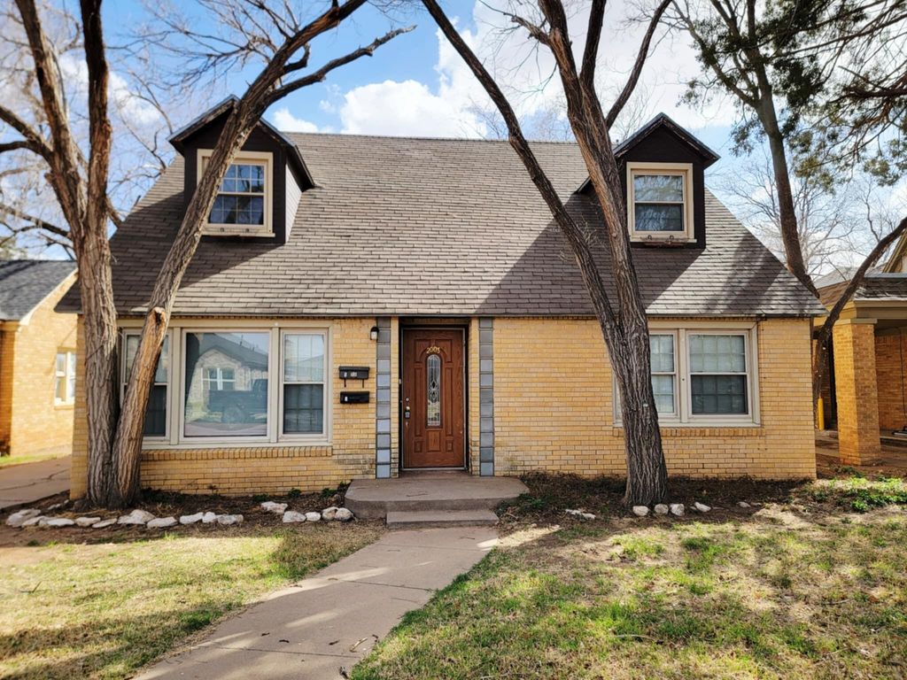 2003 16th Street, Lubbock, TX 79401
