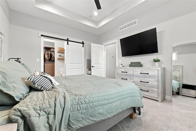 3411 NW Reinhart Drive, Ankeny, IA 50023