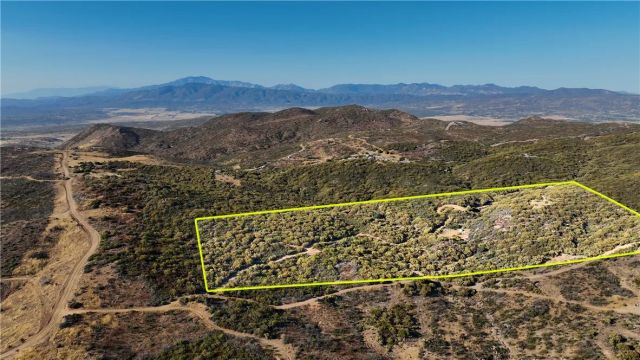 11 Cooper Cienega Truck, Anza, CA 92539