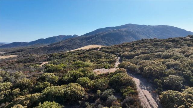 11 Cooper Cienega Truck, Anza, CA 92539