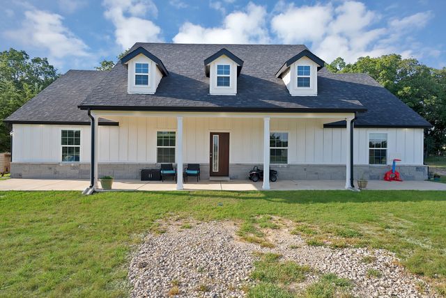 420 County Road 1130, Cumby, TX 75433