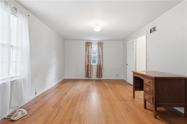 500 E 66th Terrace, Kansas City, MO 64131