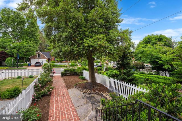 411 FRANKLIN ST, Alexandria, VA 22314