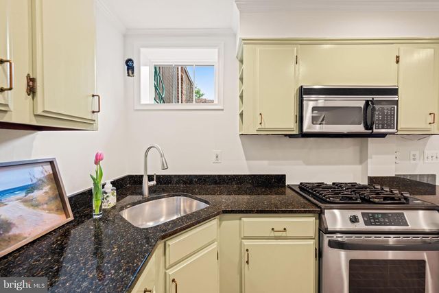411 FRANKLIN ST, Alexandria, VA 22314