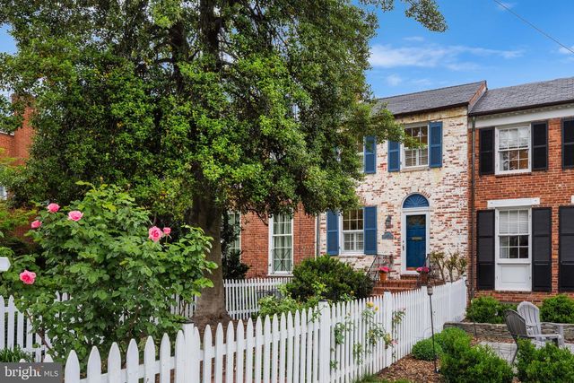 411 FRANKLIN ST, Alexandria, VA 22314