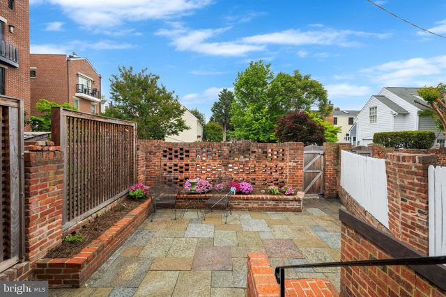 411 FRANKLIN ST, Alexandria, VA 22314
