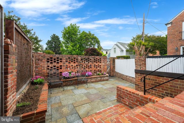 411 FRANKLIN ST, Alexandria, VA 22314